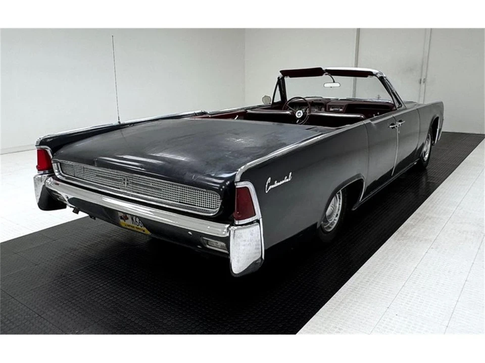 1961 Lincoln Continental 4th Gen - Image 5 of 31