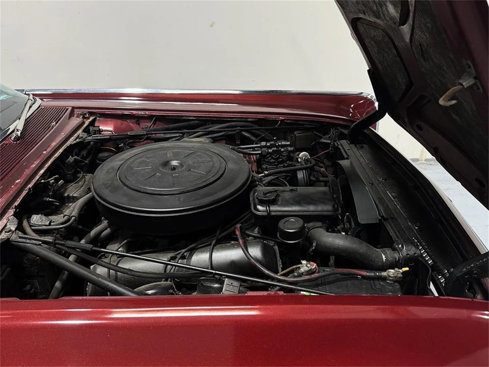 1961 Lincoln Continental 4th Gen - Image 11 of 31