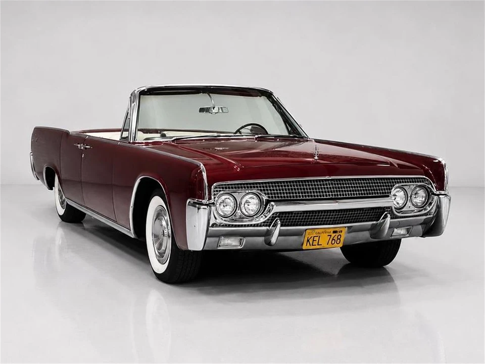 1961 Lincoln Continental 4th Gen - Image 2 of 31