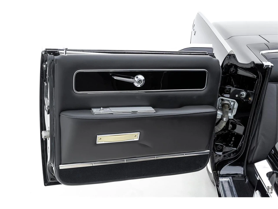 1961 Lincoln Continental 4th Gen - Image 14 of 31
