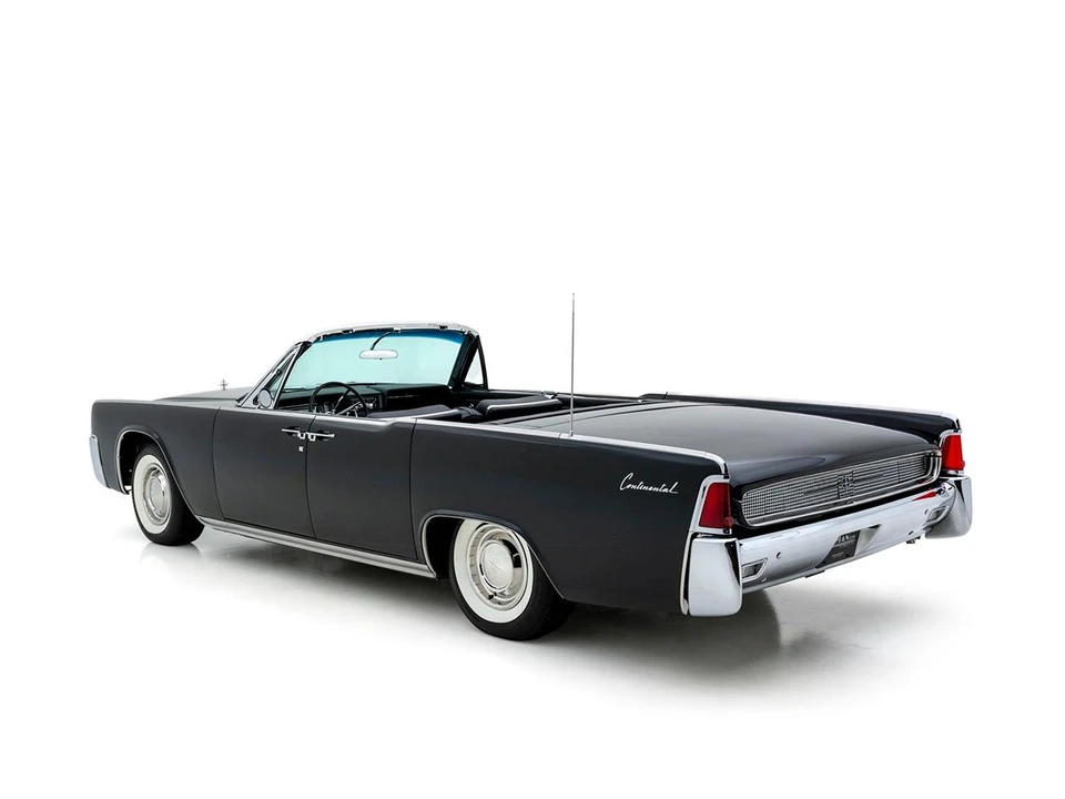 1961 Lincoln Continental 4th Gen - Image 28 of 31
