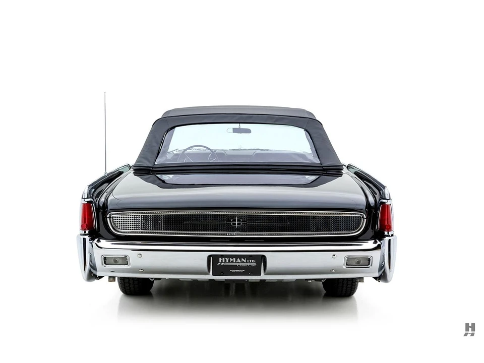 1961 Lincoln Continental 4th Gen - Image 30 of 31