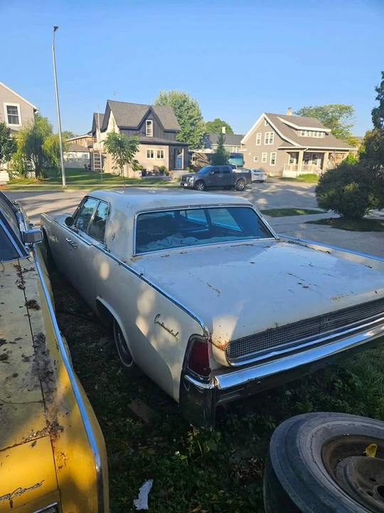 1961 Lincoln Continental 4th Gen - Image 6 of 9