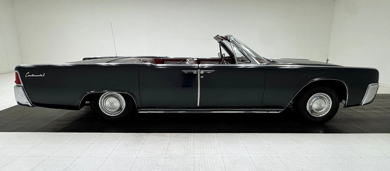 1961 Lincoln Continental 4th Gen - Image 6 of 31