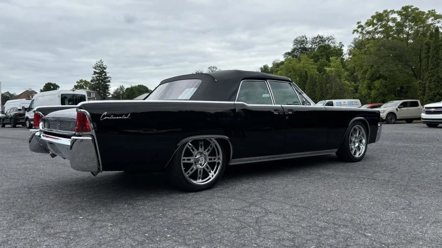 1961 Lincoln Continental 4th Gen - Image 8 of 31