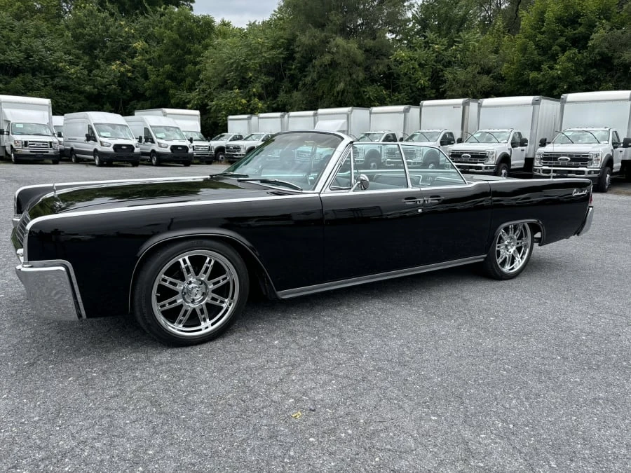 1961 Lincoln Continental 4th Gen - Image 19 of 31