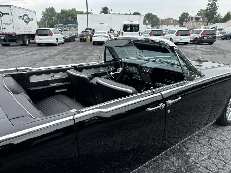 1961 Lincoln Continental 4th Gen - Image 23 of 31