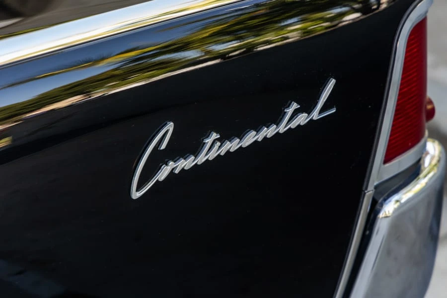 1961 Lincoln Continental 4th Gen - Image 5 of 31