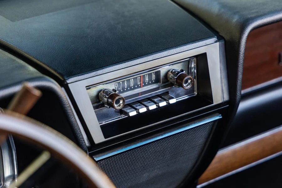 1961 Lincoln Continental 4th Gen - Image 26 of 31