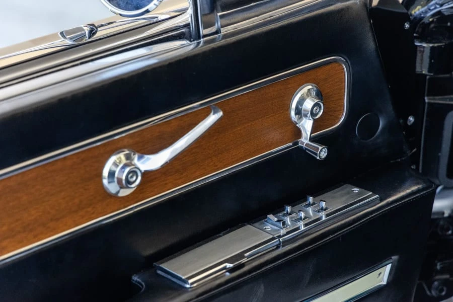 1961 Lincoln Continental 4th Gen - Image 21 of 31
