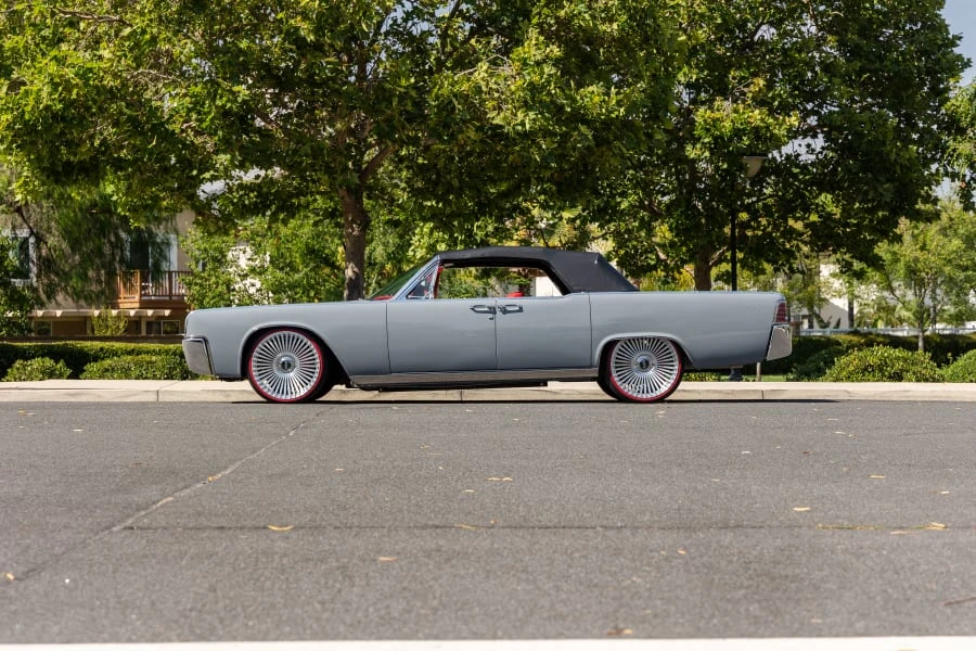 1961 Lincoln Continental 4th Gen - Image 14 of 31
