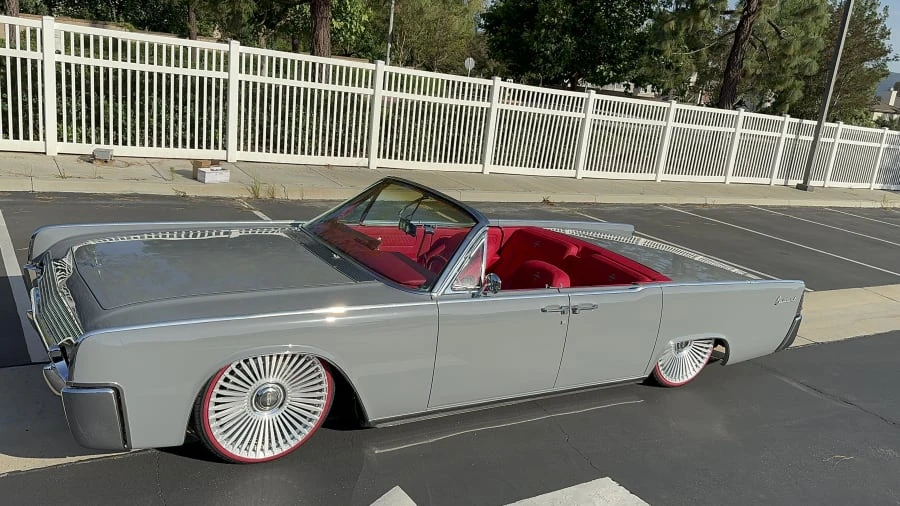 1961 Lincoln Continental 4th Gen - Image 22 of 31
