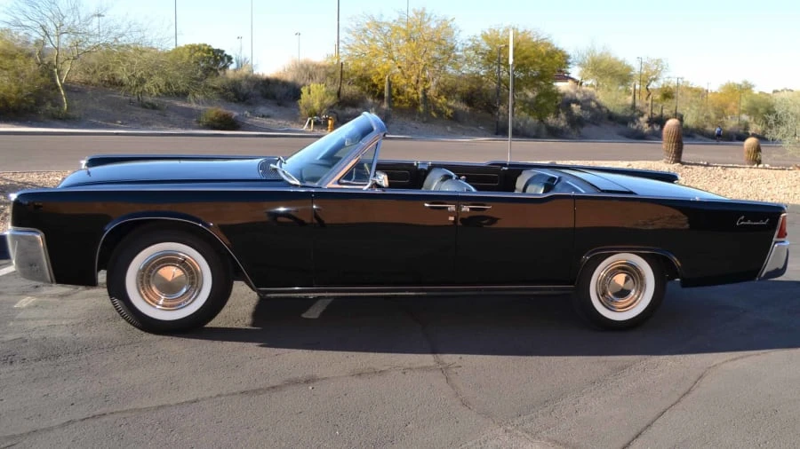 1961 Lincoln Continental 4th Gen - Image 3 of 13