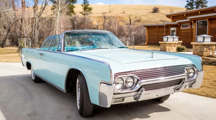 1961 Lincoln Continental 4th Gen - Image 10 of 11