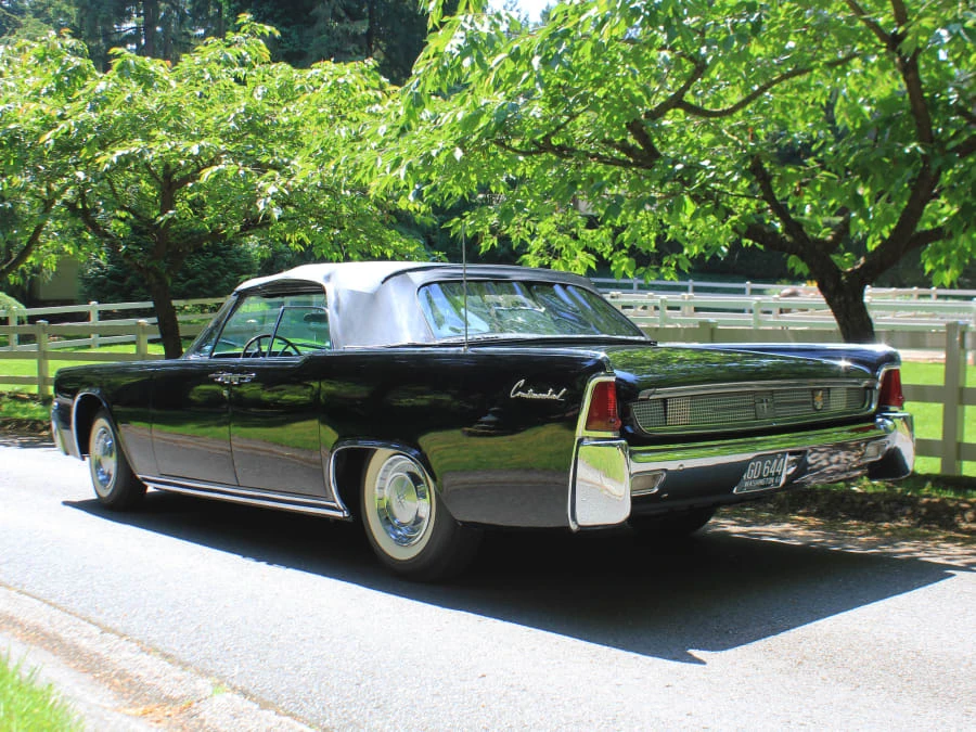 1961 Lincoln Continental 4th Gen - Image 2 of 4
