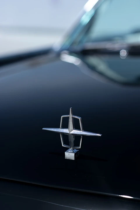 1961 Lincoln Continental 4th Gen - Image 8 of 31