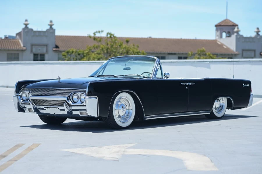 1961 Lincoln Continental 4th Gen - Image 20 of 31
