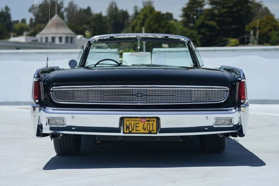 1961 Lincoln Continental 4th Gen - Image 5 of 31