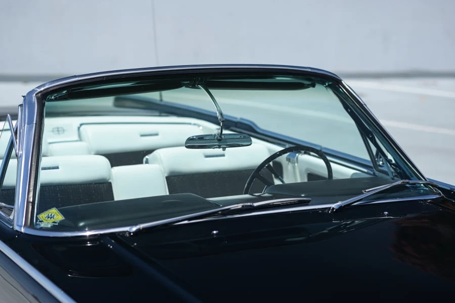 1961 Lincoln Continental 4th Gen - Image 30 of 31