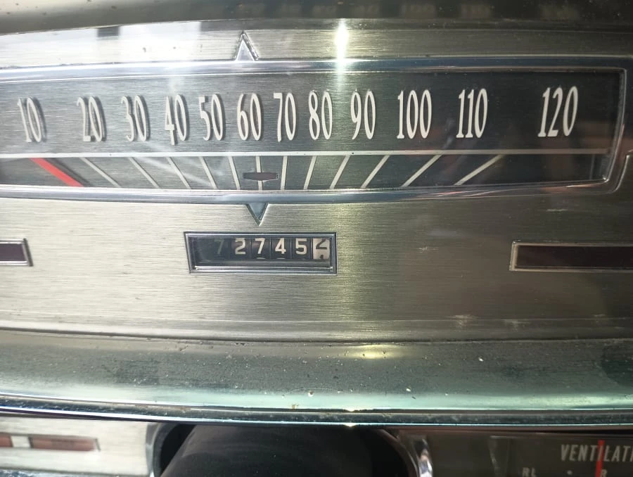1961 Lincoln Continental 4th Gen - Image 17 of 23
