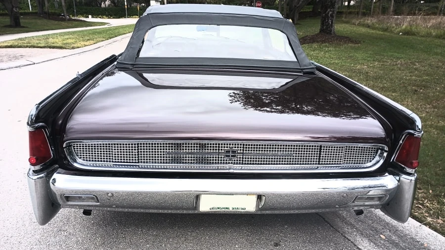 1961 Lincoln Continental 4th Gen - Image 14 of 23