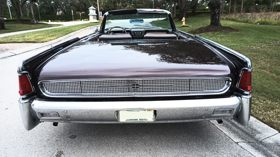 1961 Lincoln Continental 4th Gen - Image 4 of 23