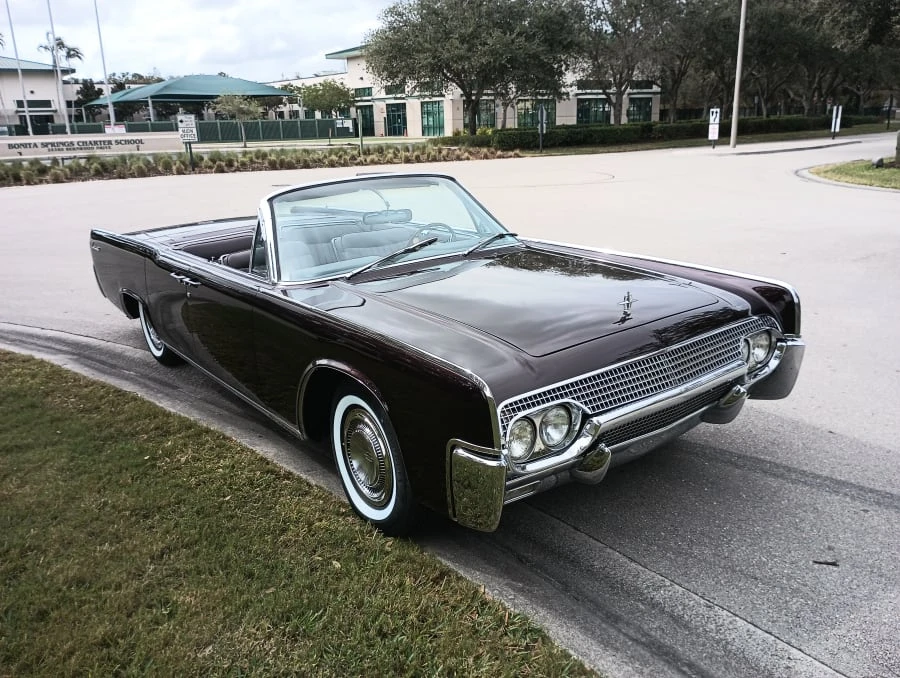 1961 Lincoln Continental 4th Gen - Image 5 of 23