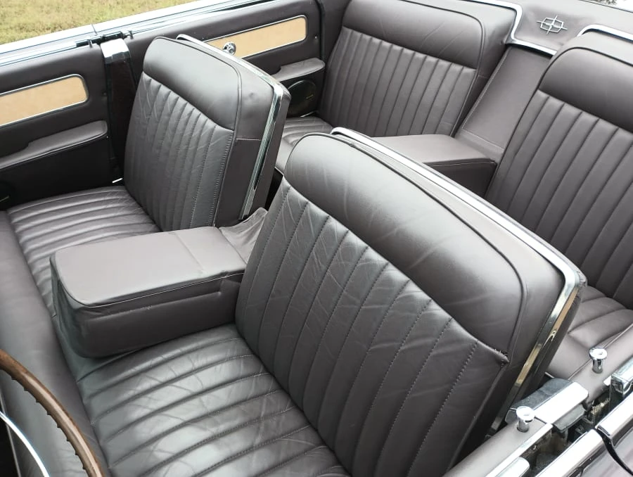 1961 Lincoln Continental 4th Gen - Image 19 of 23