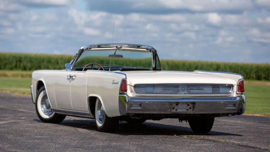 1961 Lincoln Continental 4th Gen - Image 3 of 20
