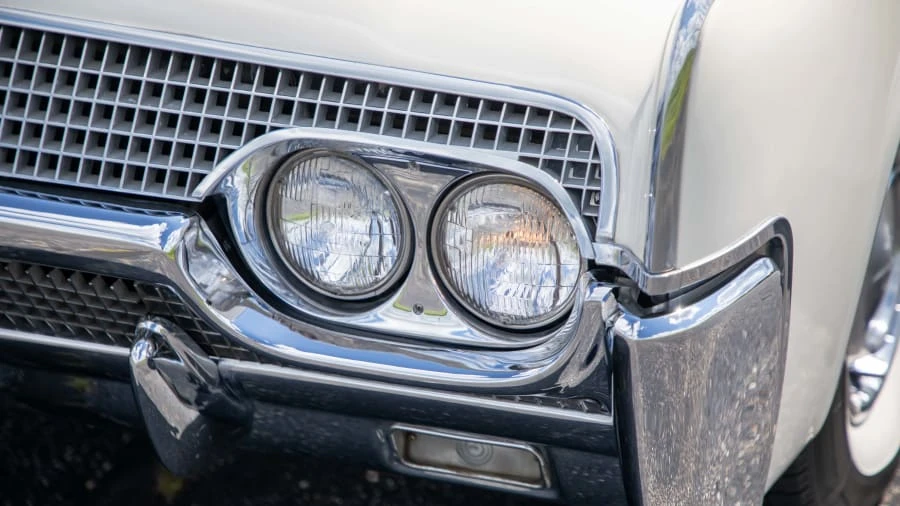 1961 Lincoln Continental 4th Gen - Image 17 of 20