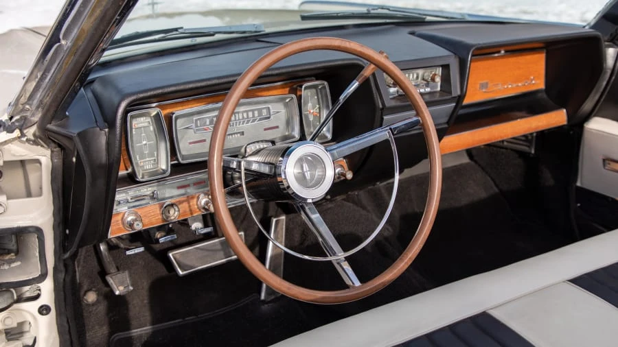1961 Lincoln Continental 4th Gen - Image 9 of 20