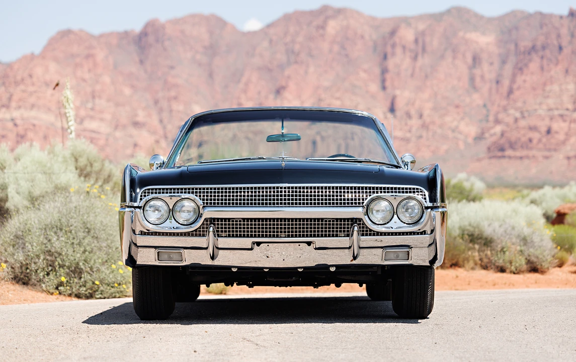 1961 Lincoln Continental 4th Gen - Image 10 of 19