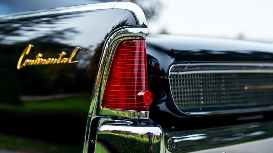 1961 Lincoln Continental 4th Gen - Image 17 of 31