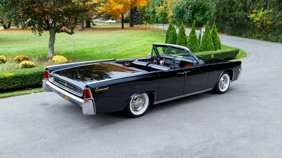 1961 Lincoln Continental 4th Gen - Image 18 of 31