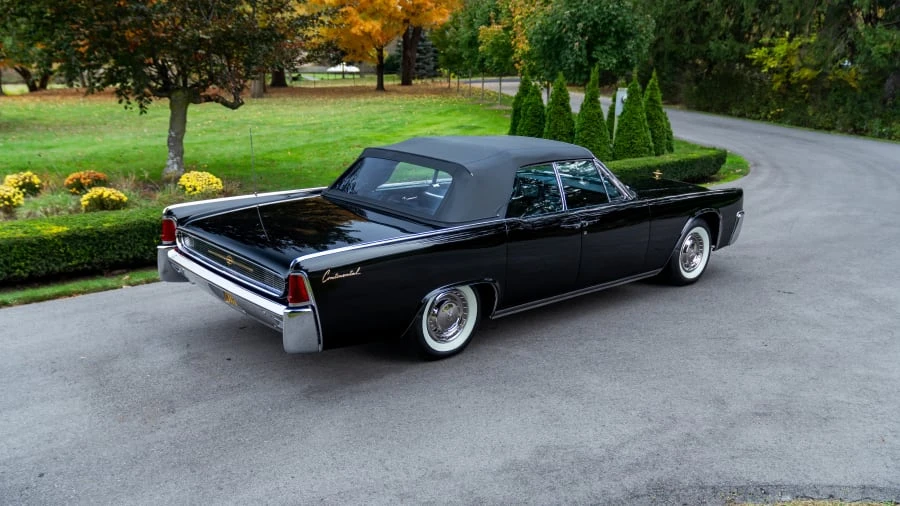 1961 Lincoln Continental 4th Gen - Image 7 of 31