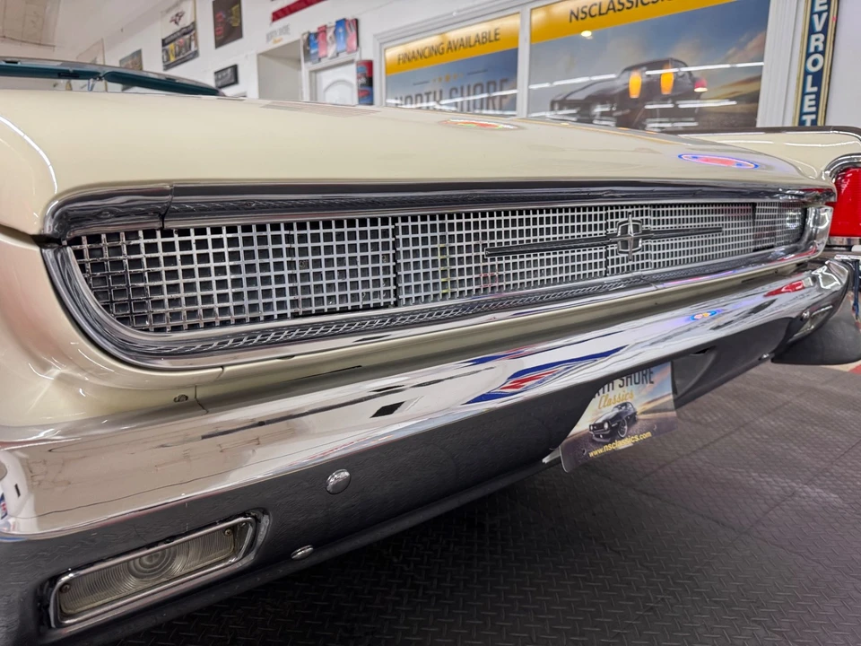 1961 Lincoln Continental 4th Gen - Image 19 of 21