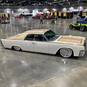 1961 Lincoln Continental Executive Sedan 4D