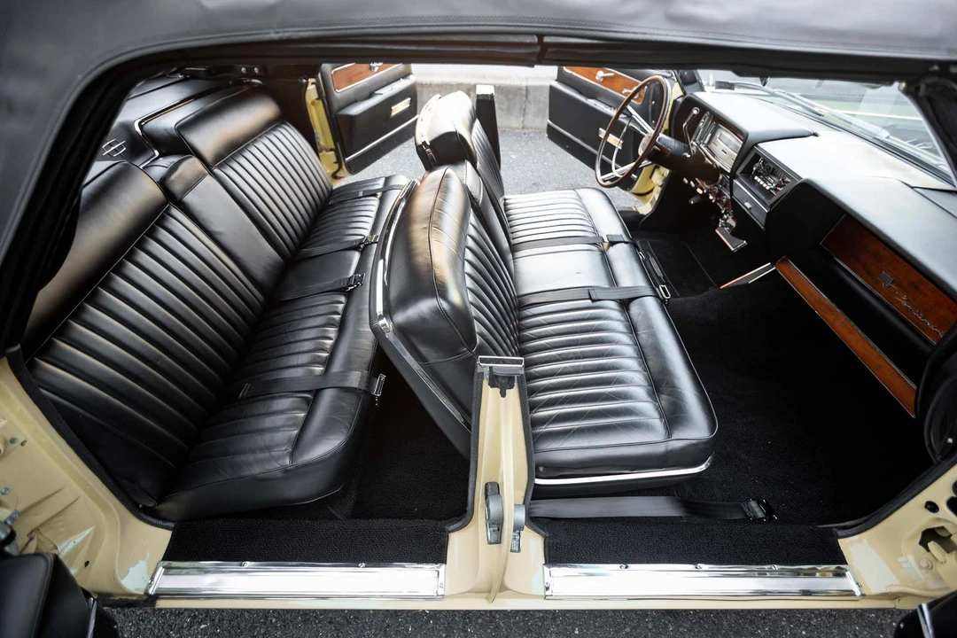 1961 Lincoln Continental 4th Gen - Image 19 of 23