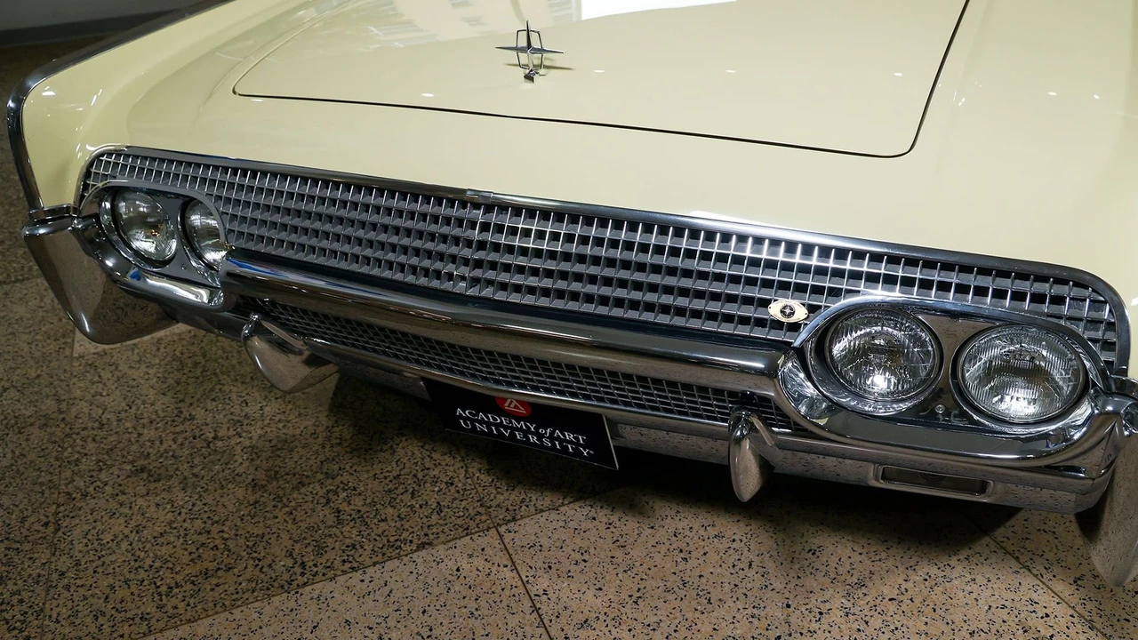 1961 Lincoln Continental 4th Gen - Image 17 of 31