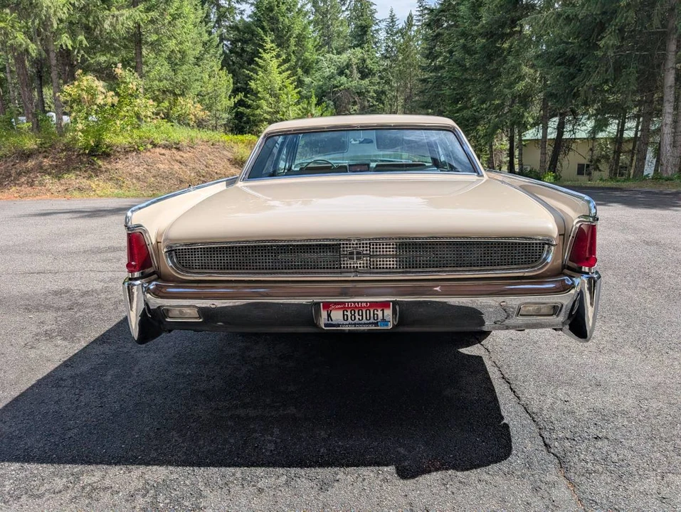 1961 Lincoln Continental 4th Gen - Image 6 of 19