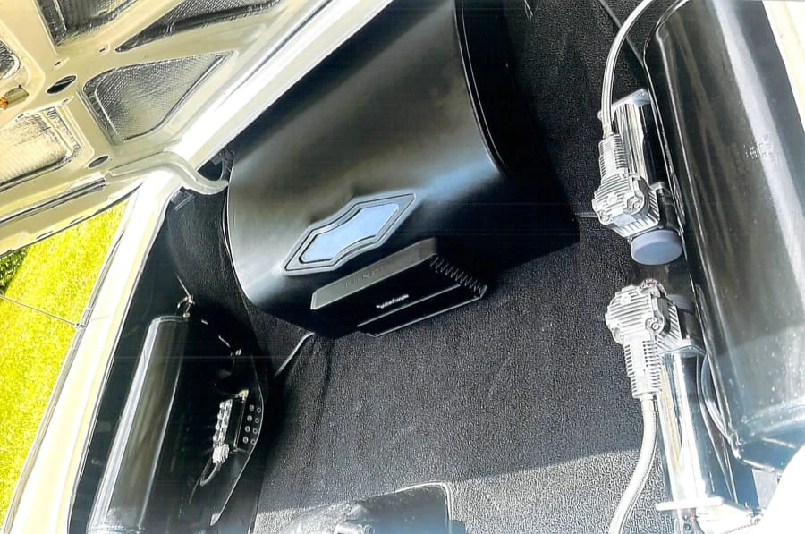 1961 Lincoln Continental 4th Gen - Image 15 of 15