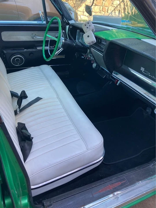 1961 Lincoln Continental 4th Gen - Image 11 of 13
