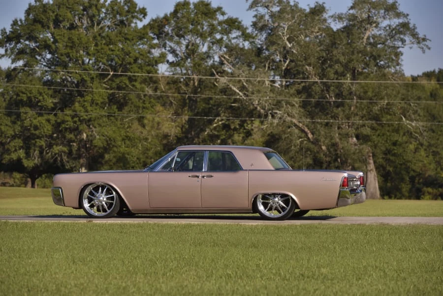 1961 Lincoln Continental 4th Gen - Image 21 of 31