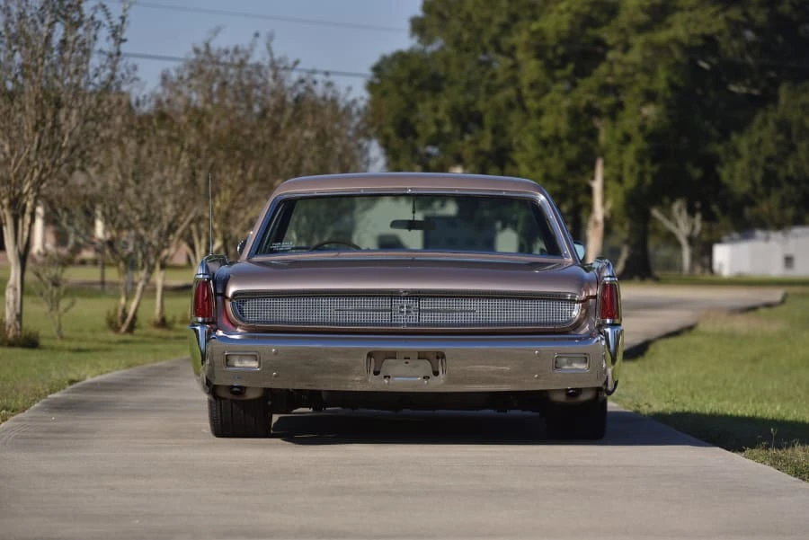 1961 Lincoln Continental 4th Gen - Image 5 of 31