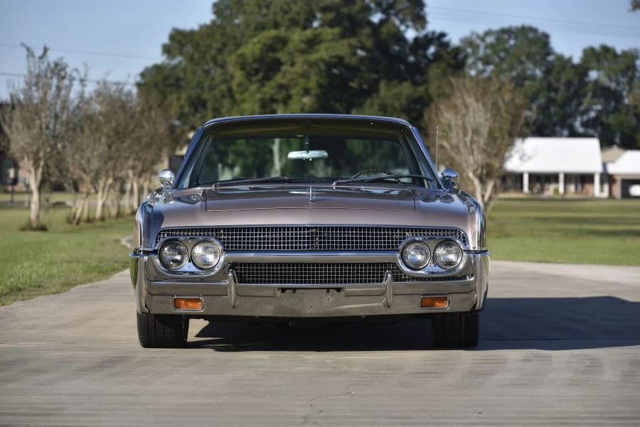 1961 Lincoln Continental 4th Gen - Image 4 of 31