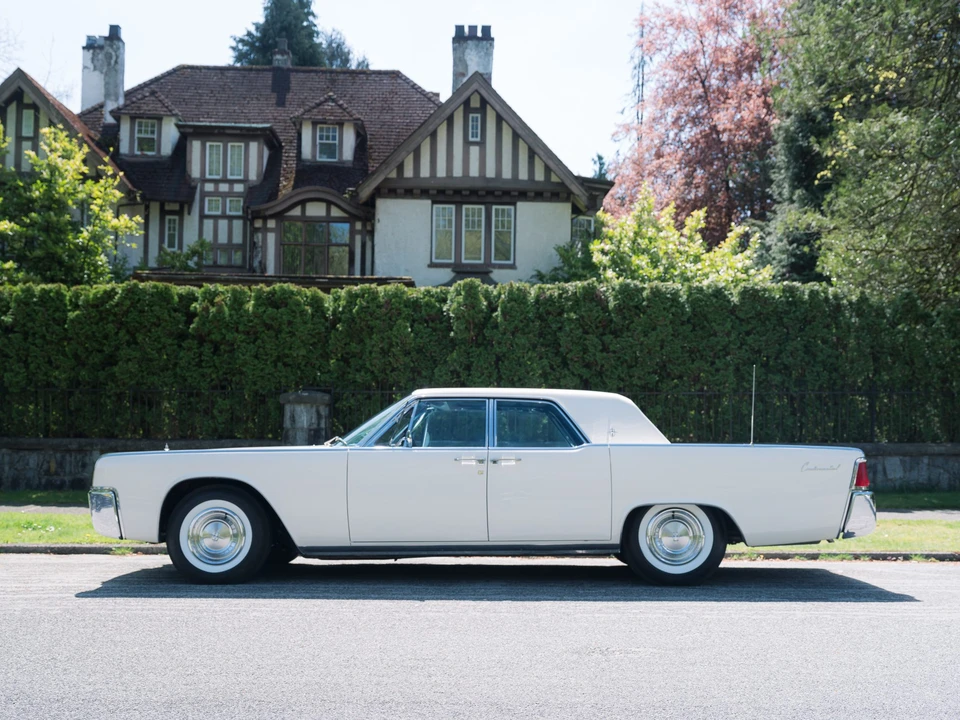 1961 Lincoln Continental 4th Gen - Image 7 of 31