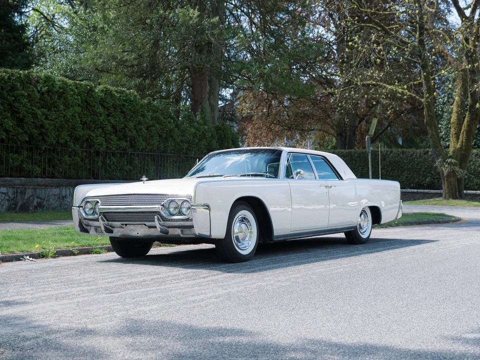 1961 Lincoln Continental 4th Gen - Image 5 of 31