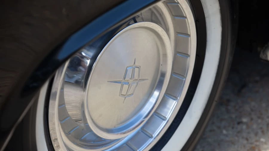 1961 Lincoln Continental 4th Gen - Image 11 of 26
