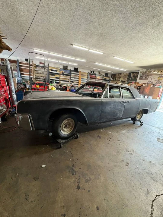 1961 Lincoln Continental 4th Gen - Image 3 of 5