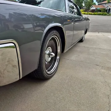 1961 Lincoln Continental